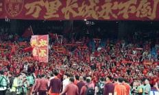 皇冠官网:“大莲花”见证“中国红” “丝滑”散场显温度